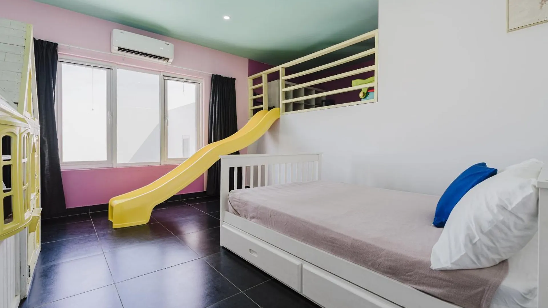 Tropical Family Home With Plunge Pool & Playroom! Santa Cruz Aruba